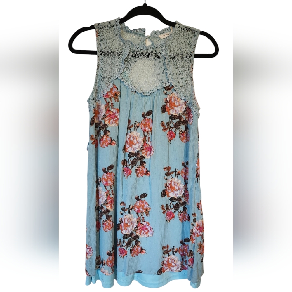CLOSET CLEAROUT Blu Pepper Pink Floral Blue Lace Tank Top Dress Tank Shirt Small